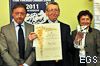 Sergio Romano riceve il trofeo alla carriera del 13° Premio Letterario Nazionale Gian Vincenzo Omodei Zorini