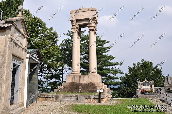 EGS2012_18254.jpg - Monumento a Felice Cavallotti - Cimitero di Dagnente