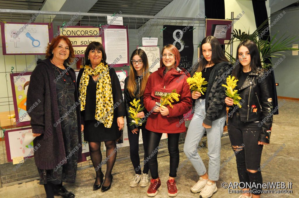 EGS2019_05445 | Classe 1a dell'Enaip di Arona vincitrici del premio "Non solo mimose"