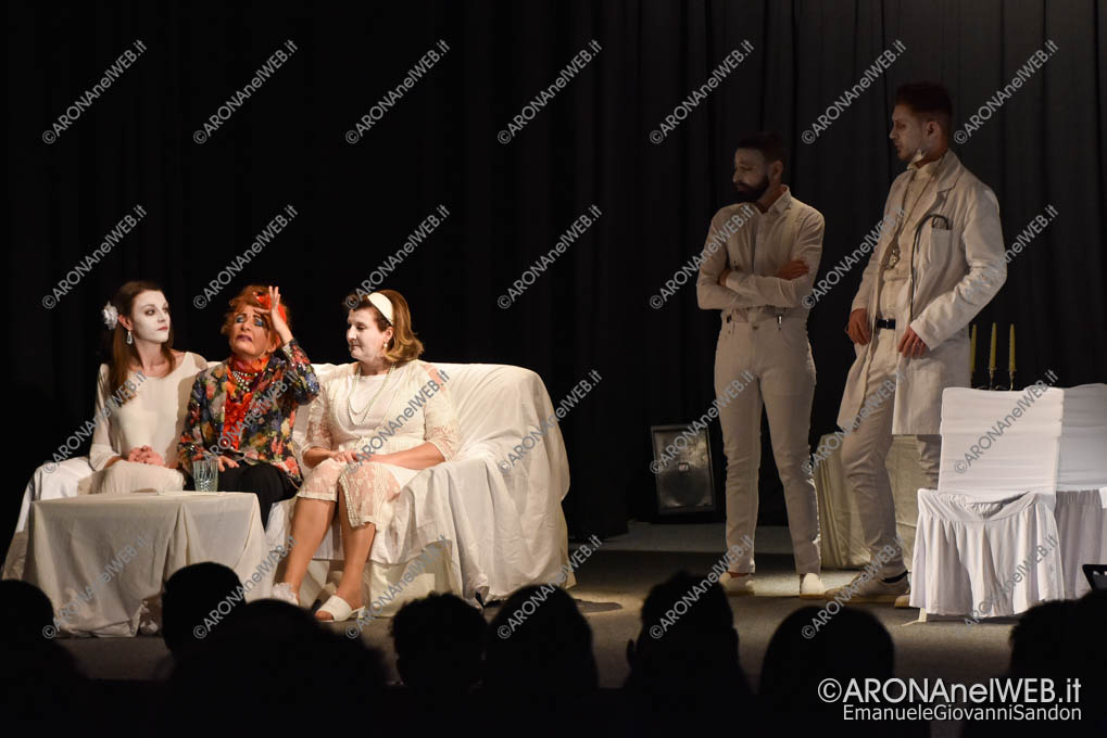EGS2019_13596 | Spettacolo teatrale "Tutti vivi come i morti" - Compagnia "Orizzonte Teatro"