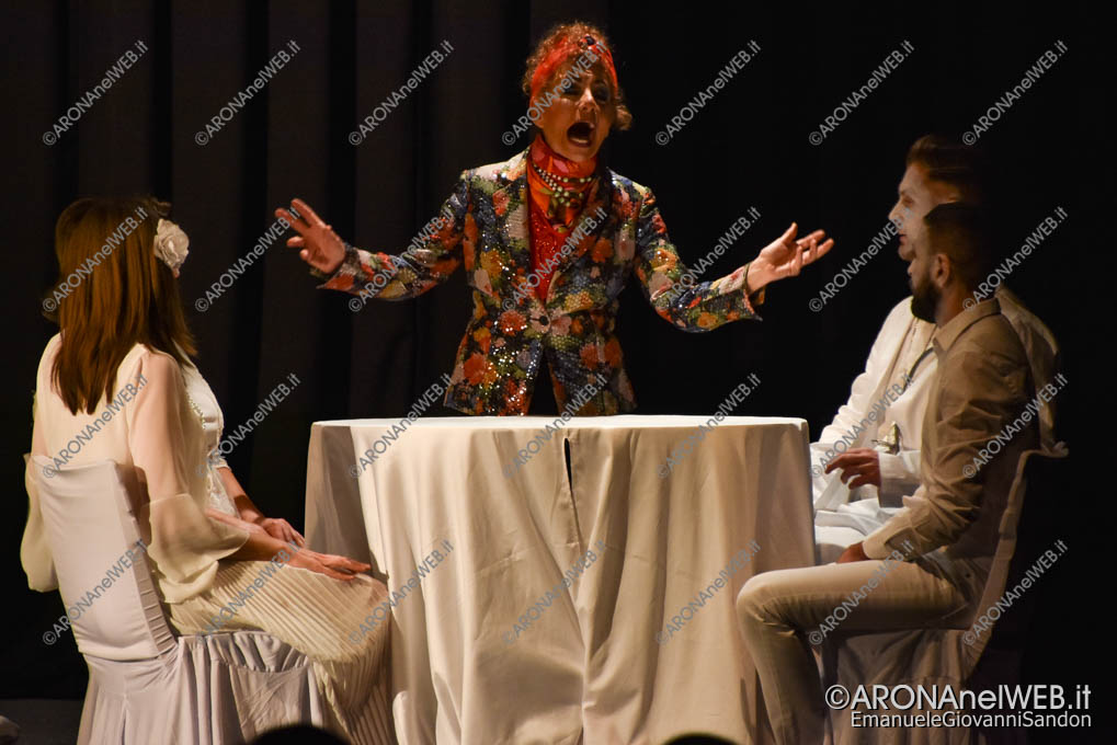 EGS2019_13604 | Spettacolo teatrale "Tutti vivi come i morti" - Compagnia "Orizzonte Teatro"