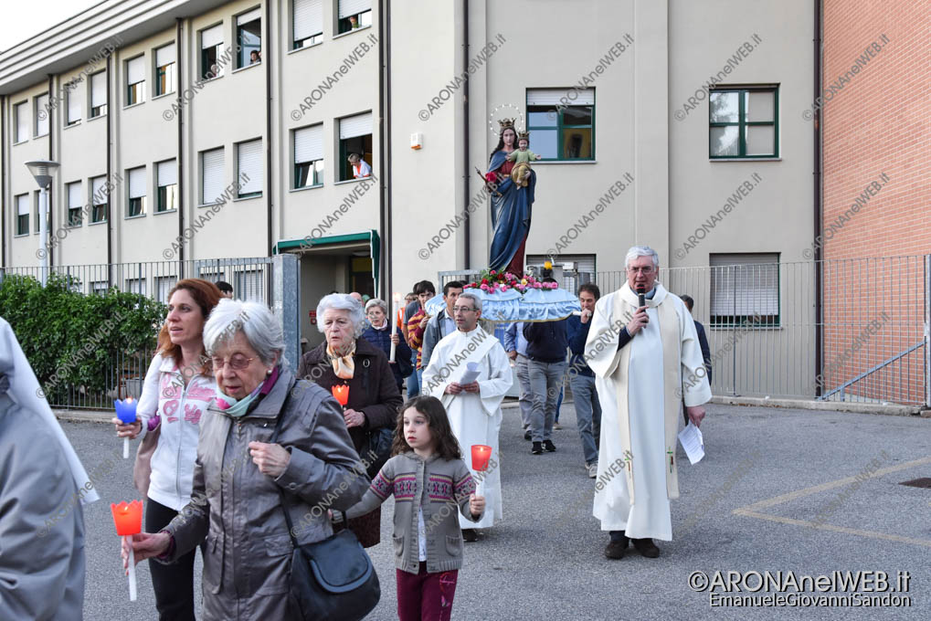EGS2019_15147 | Processione con la statua di "Maria Ausiliatrice" nel quartiere Sacro Cuore