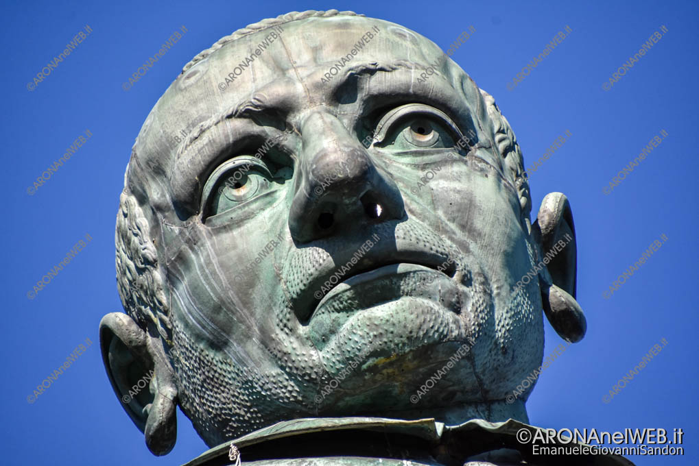 EGS2021_24467 | Particolare della testa della Statua di San Carlo