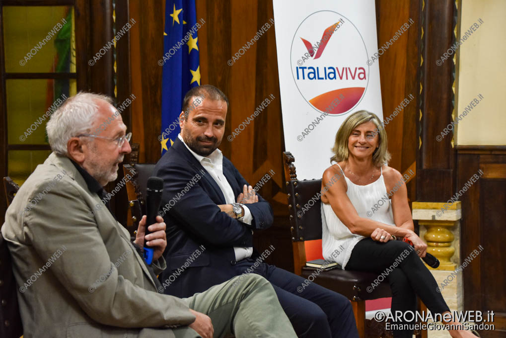 EGS2022_06814 | Luigi Marattin ad Arona per un incontro sul fisco con il coordinamento locale di Italia Viva