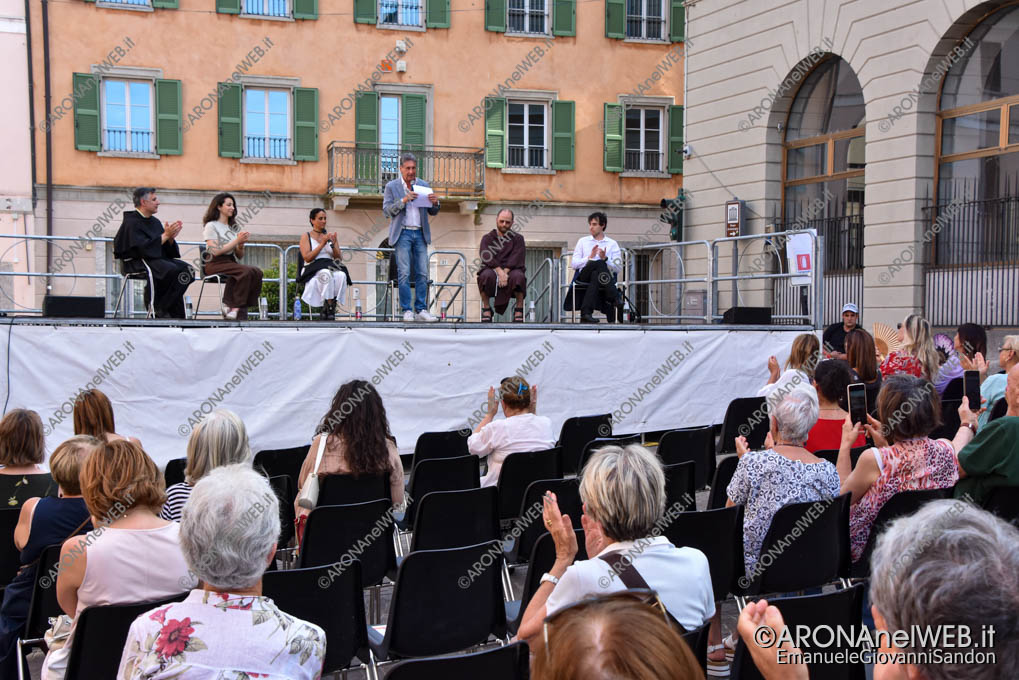 EGS2022_10494 | Dibattito sui tempi della Pace con Noa in Piazza San Graziano