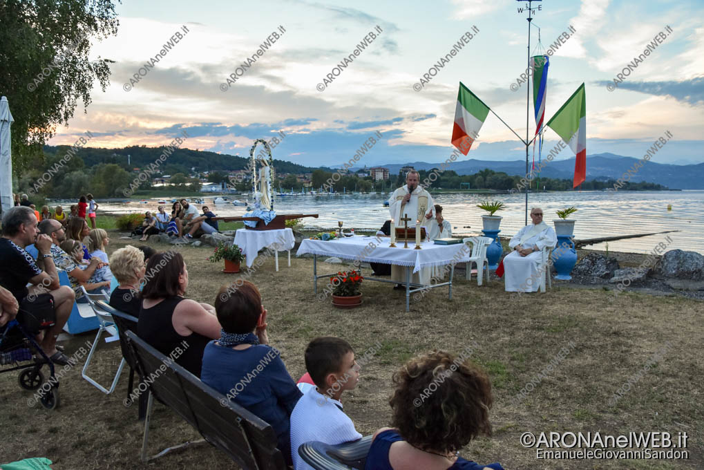 EGS2022_17271 | Castelletto Ticino, messa in riva al lago per la vigilia dell’Assunta