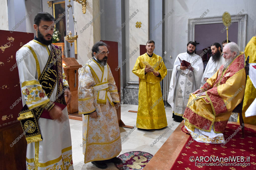 EGS2022_18033 | Mons. Symeon Cossec ordina diacono Padre Efrem al Monastero Ortodosso di Arona