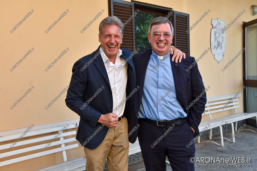 EGS2023_21913 | Il sindaco di Arona Federico Monti con don Paolo Bellussi