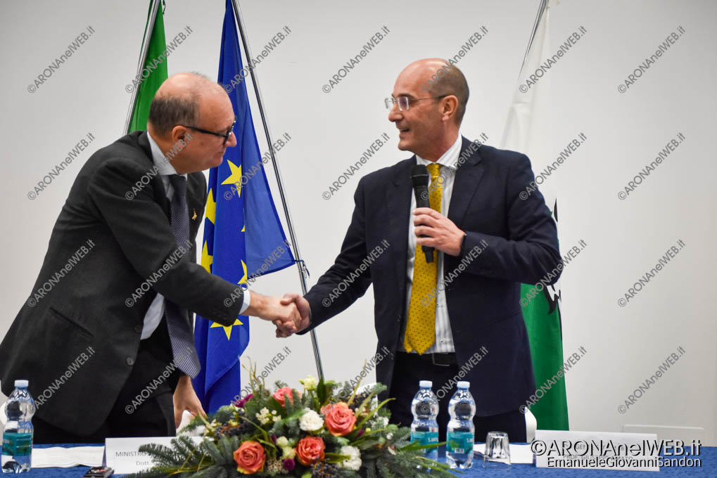 EGS2023_40715 | Il Ministro dell'Istruzione e del Merito Giuseppe Valditara con il dirigente Giuseppe Amato